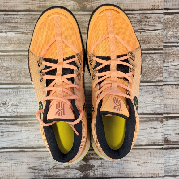 New Men's Nike Kyrie Flytrap 6 Orange Trance Yellow Strike - Picture 6 of 9